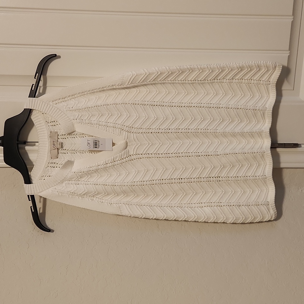 🔥NWT - LOFT sweater top